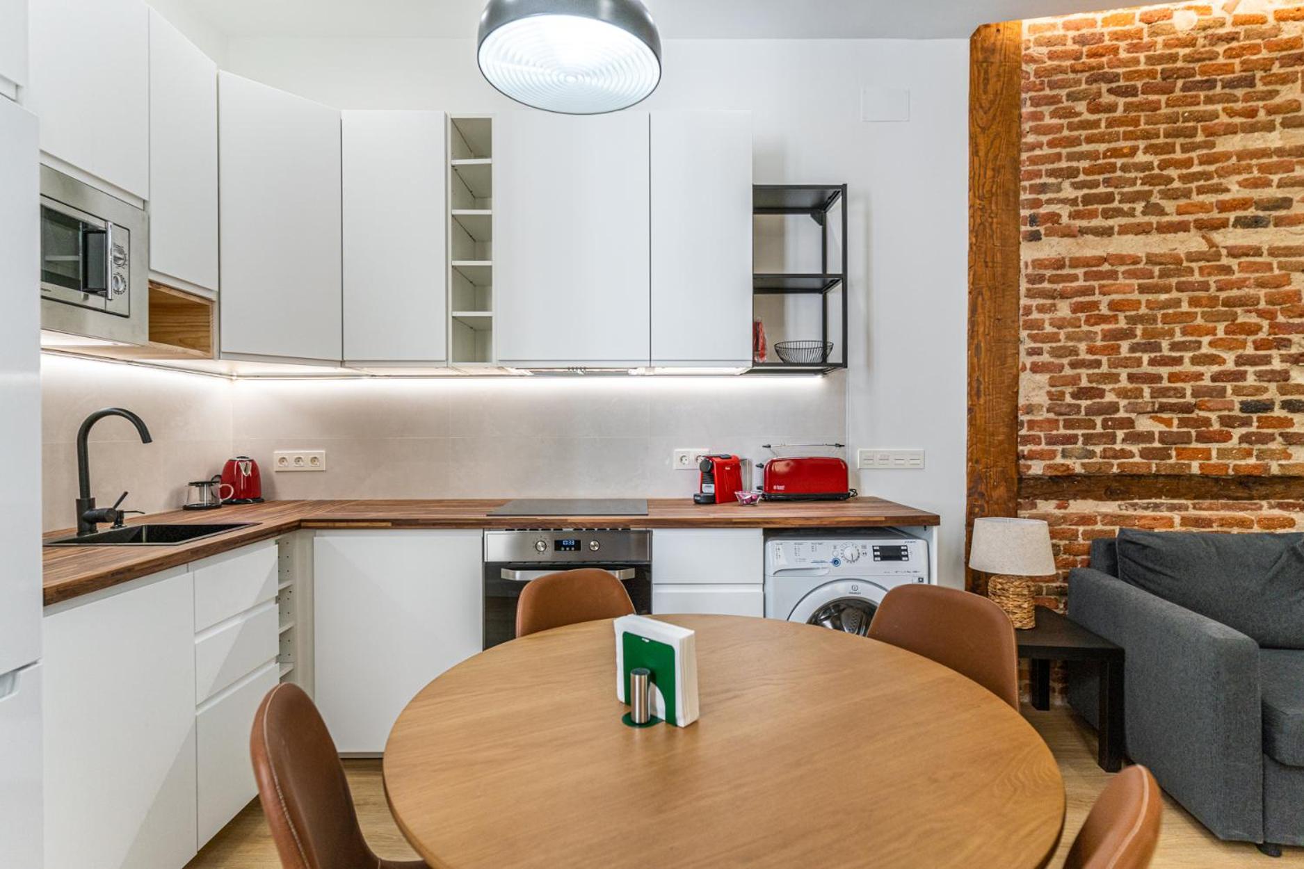 Vr Jeronima Apartments Мадрид Экстерьер фото