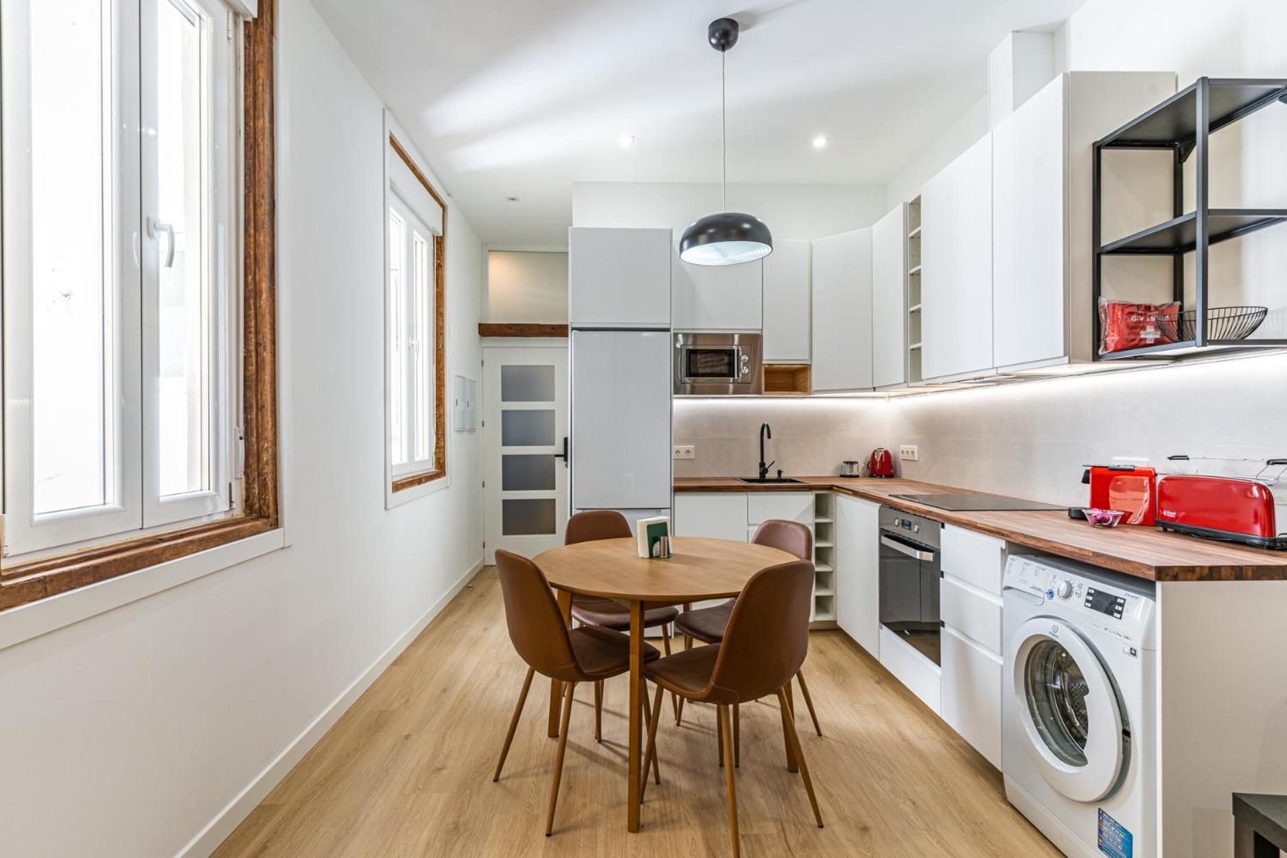Vr Jeronima Apartments Мадрид Экстерьер фото