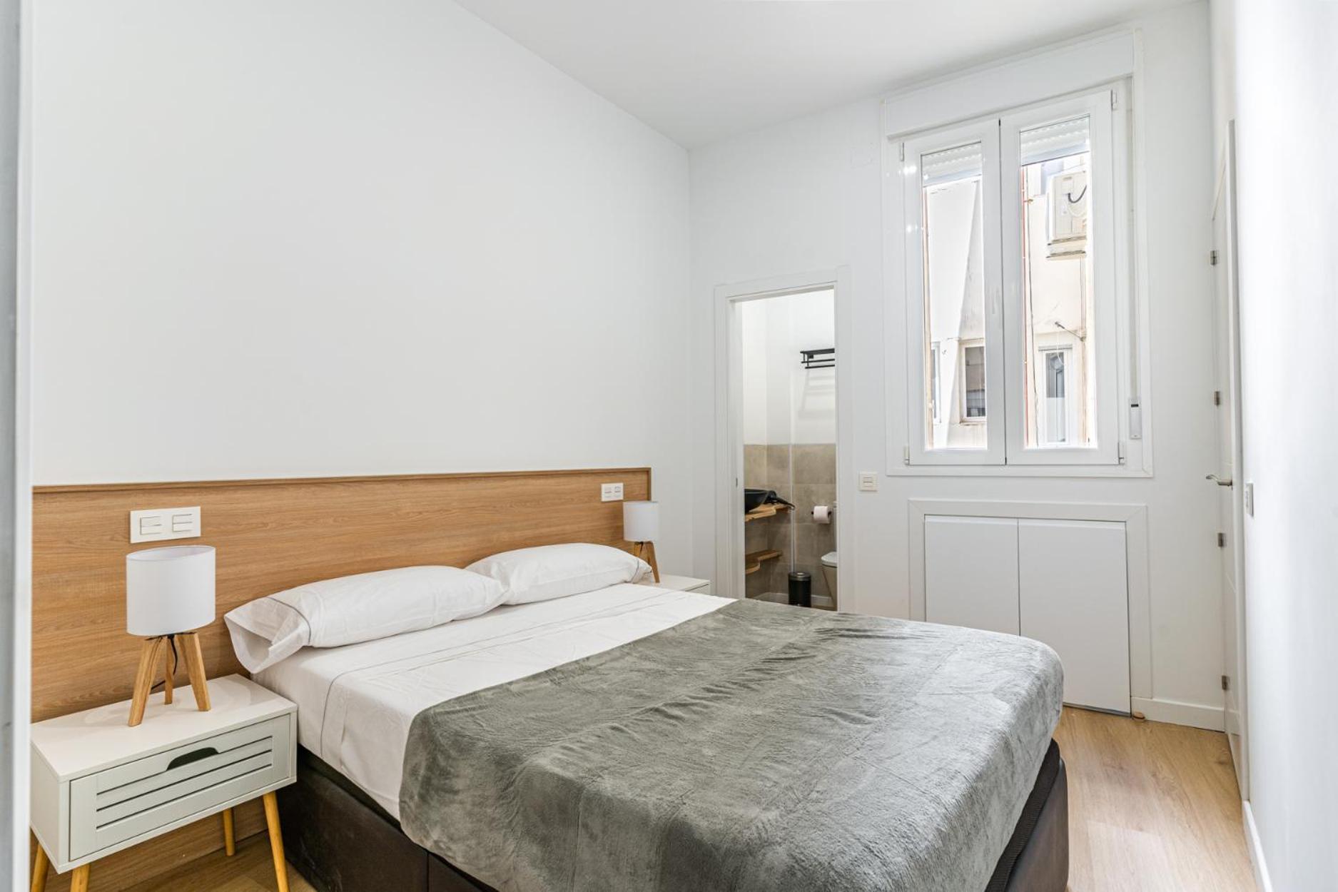 Vr Jeronima Apartments Мадрид Экстерьер фото