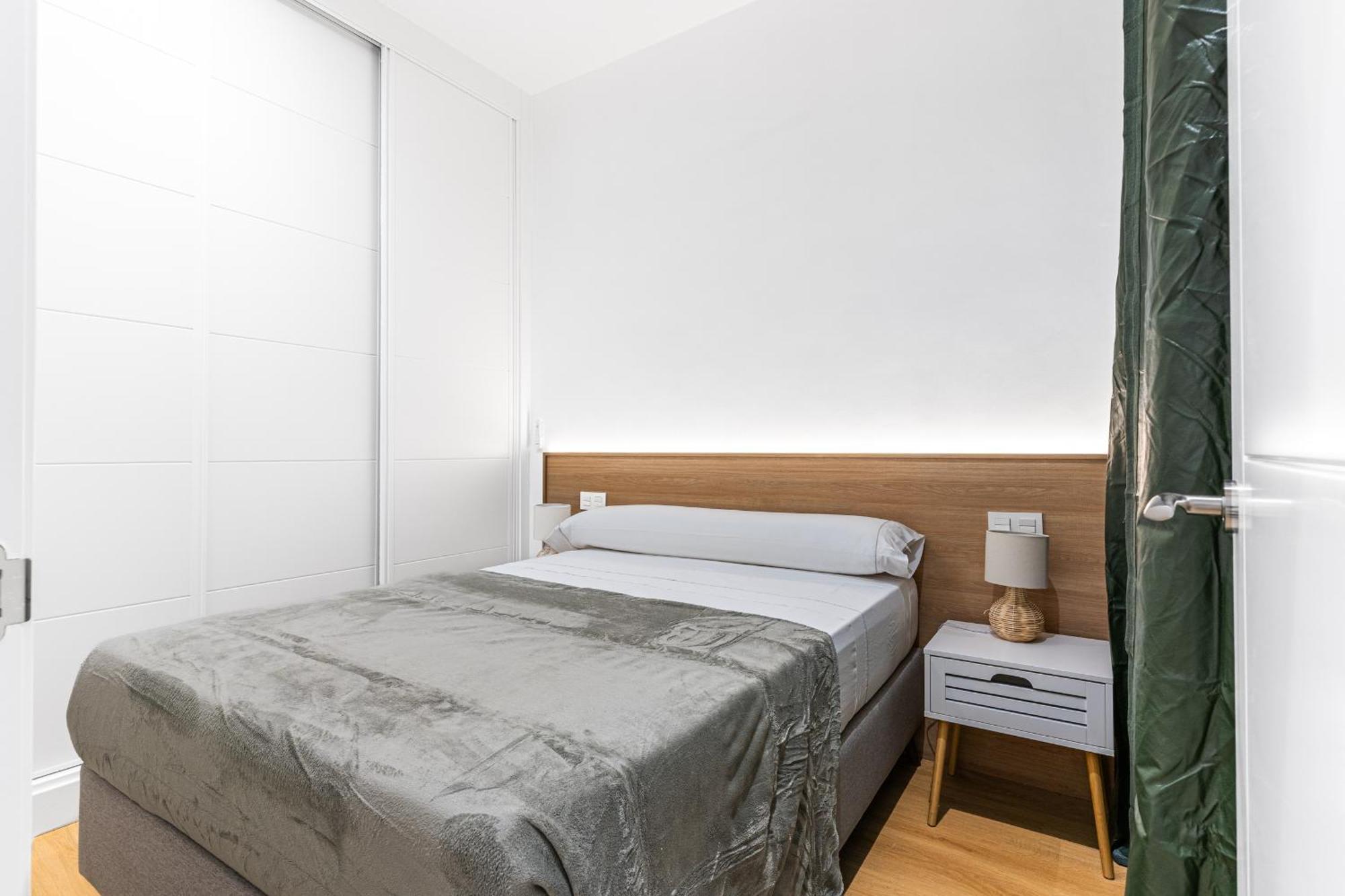 Vr Jeronima Apartments Мадрид Экстерьер фото