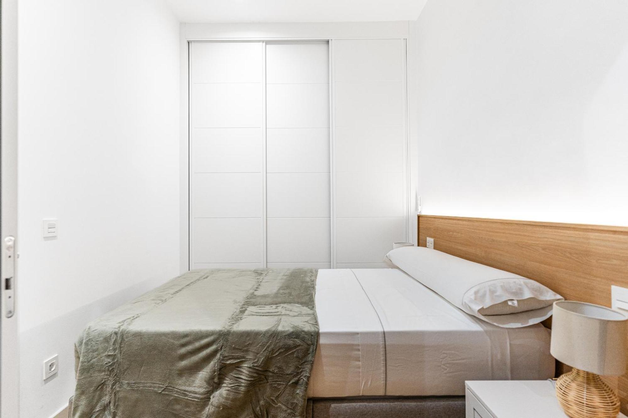 Vr Jeronima Apartments Мадрид Экстерьер фото